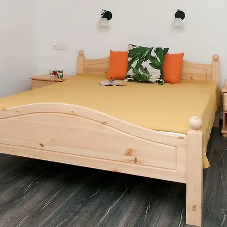 Patakpart Vendeghaz *