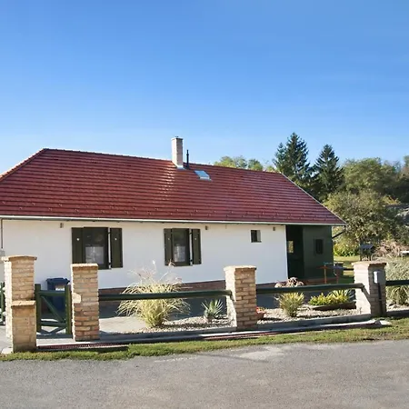Patakpart Vendeghaz Guest house